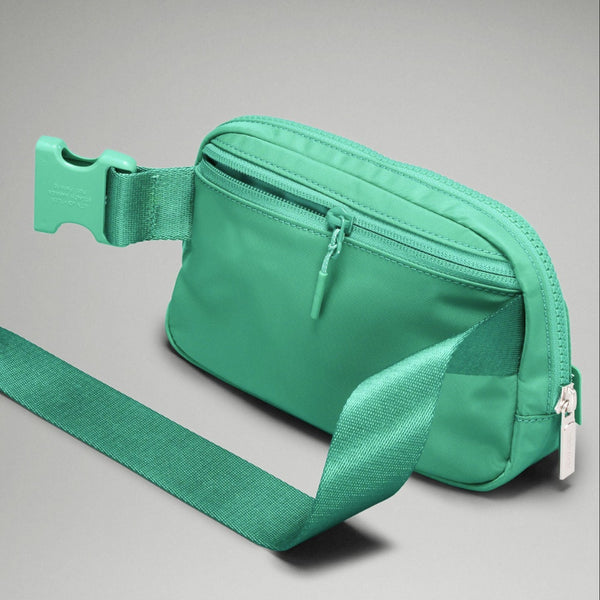 Lululemon Everywhere Crossbody Belt Bag