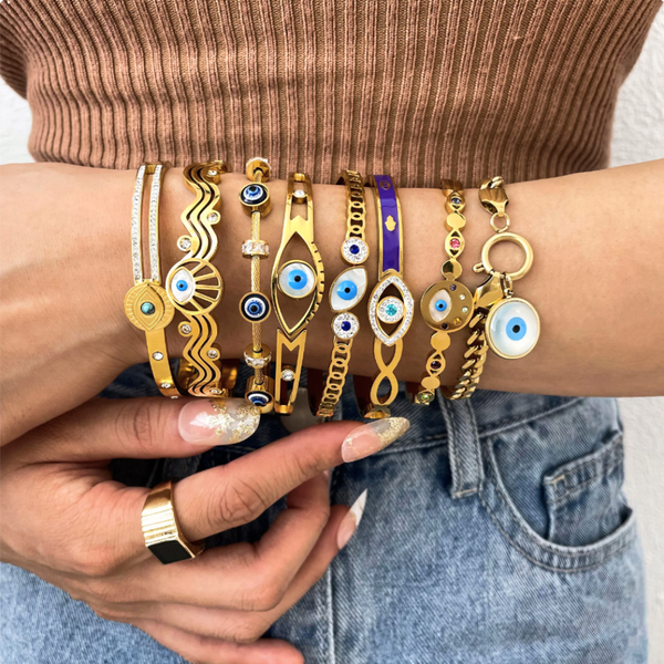 Wavy Evil Eye Bangle Bracelet - Stainless Steel