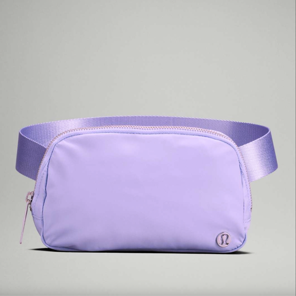 Lululemon Everywhere Crossbody Belt Bag 1L - Purple