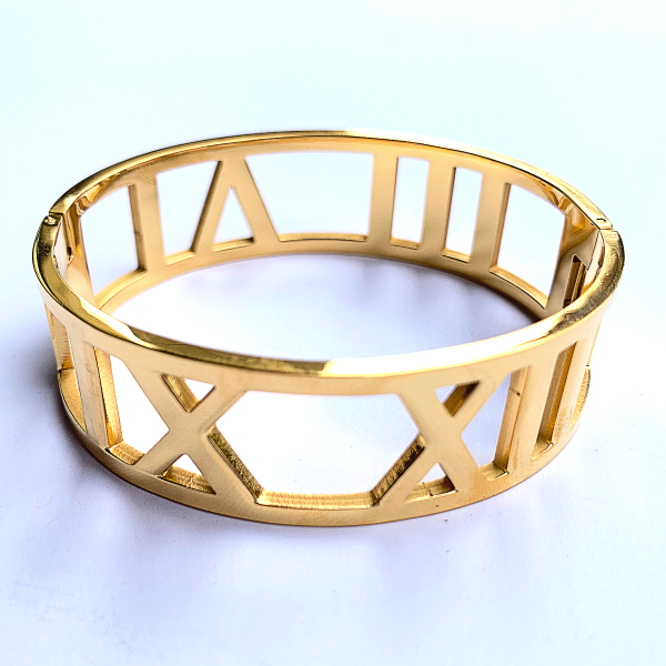 Wide 4 Roman Numerals Bangle Bracelet - Stainless Steel
