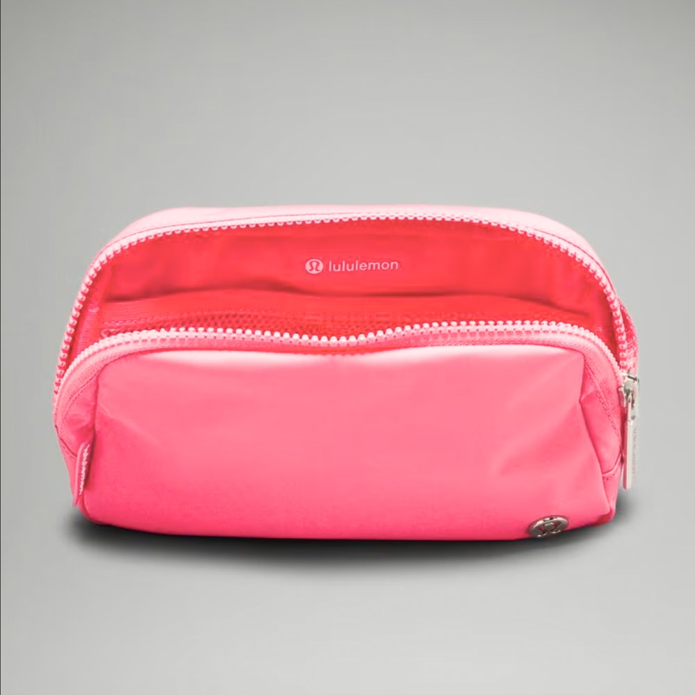 lululemon belt bag hot pink lululemon Everywhere Crossbody Belt Bag 1L