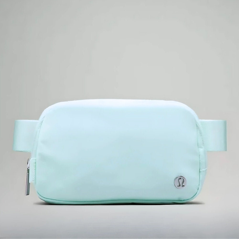 lululemon Everywhere Crossbody Belt Bag 1L lululemon Everywhere Crossbody Belt Bag 1L