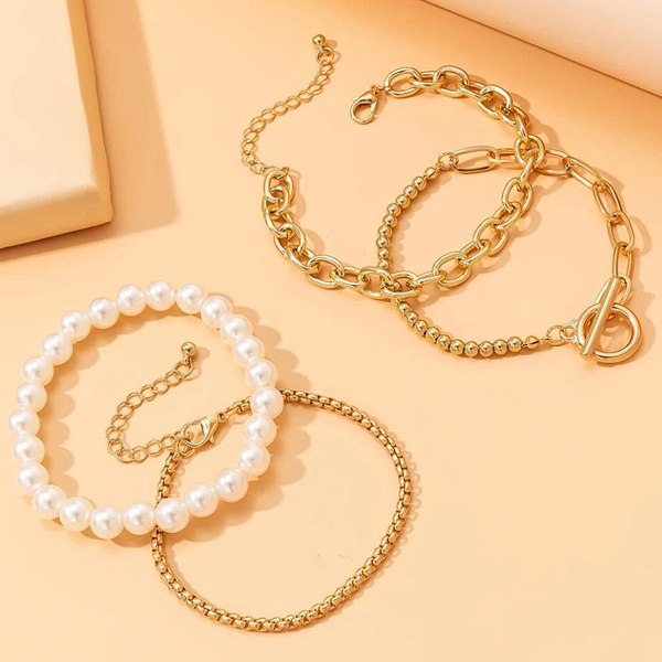 Pearls Bracelet Set