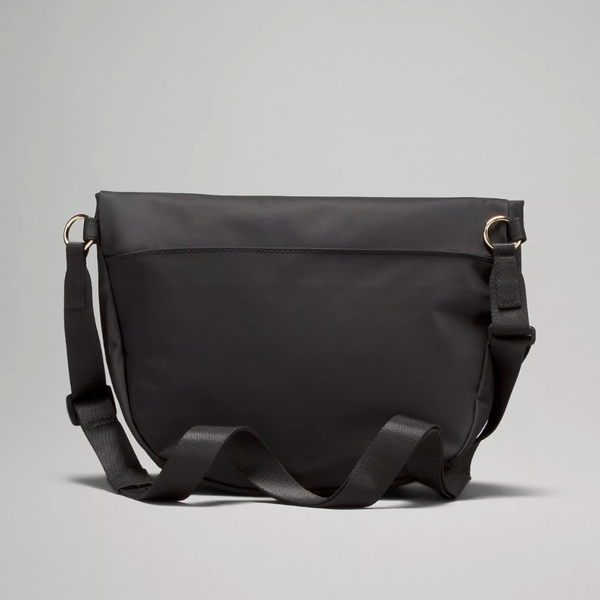 Lululemon All Night Festival Crossbody Belt Bag 5L - Black/Gold
