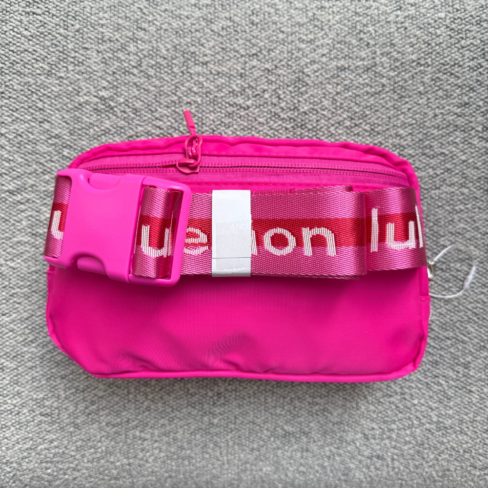 lululemon everywhere belt bag sonic pink Lululemon Everywhere Wordmark Crossbody Belt Bag 1L