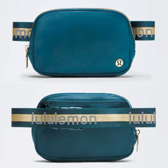 Lululemon Everywhere Wordmark Crossbody Belt Bag 1L - Warp Teal