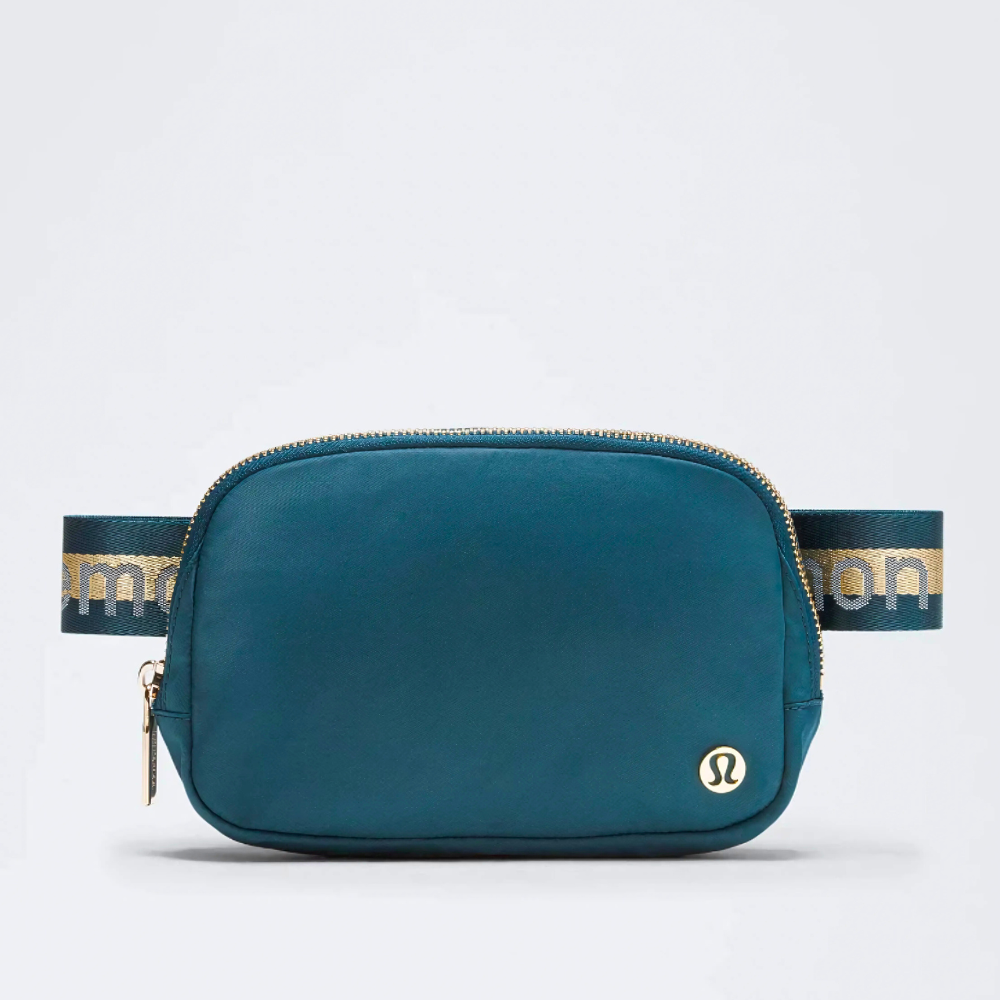 lululemon Everywhere Wordmark Crossbody Belt Bag 1L lululemon Everywhere Wordmark Crossbody Belt Bag 1L