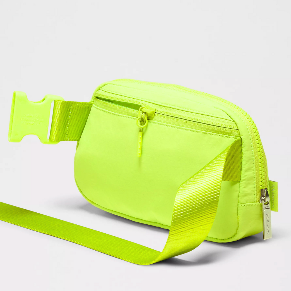 lululemon Everywhere Crossbody Belt Bag 1L lululemon Everywhere Crossbody Belt Bag 1L