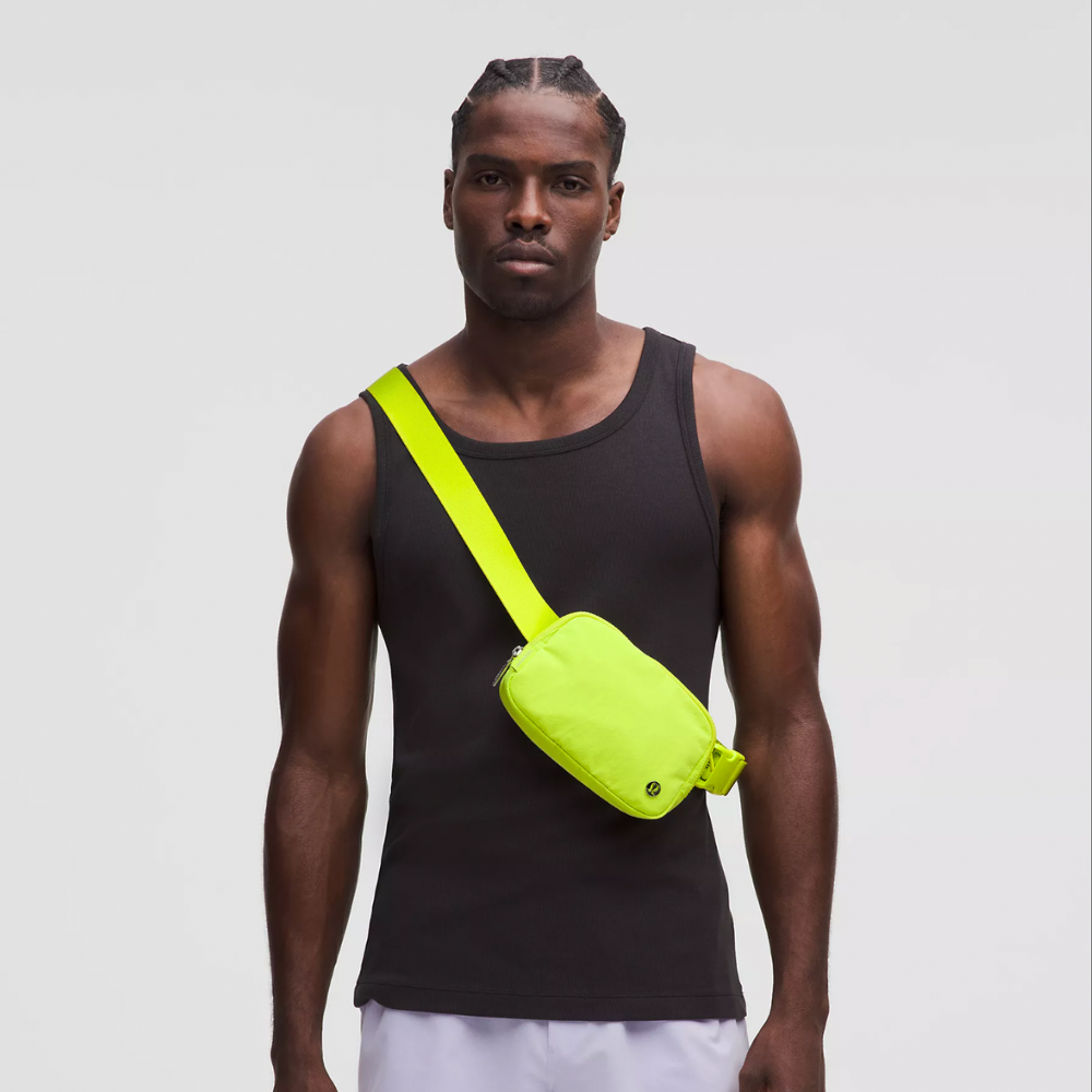 lululemon belt bag electric lemon lululemon Everywhere Crossbody Belt Bag 1L
