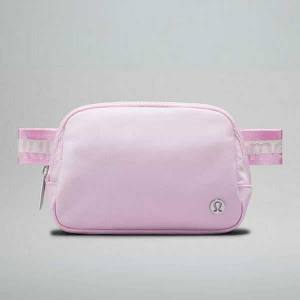Lululemon Everywhere Wordmark Crossbody Belt Bag 1L - Pink/White
