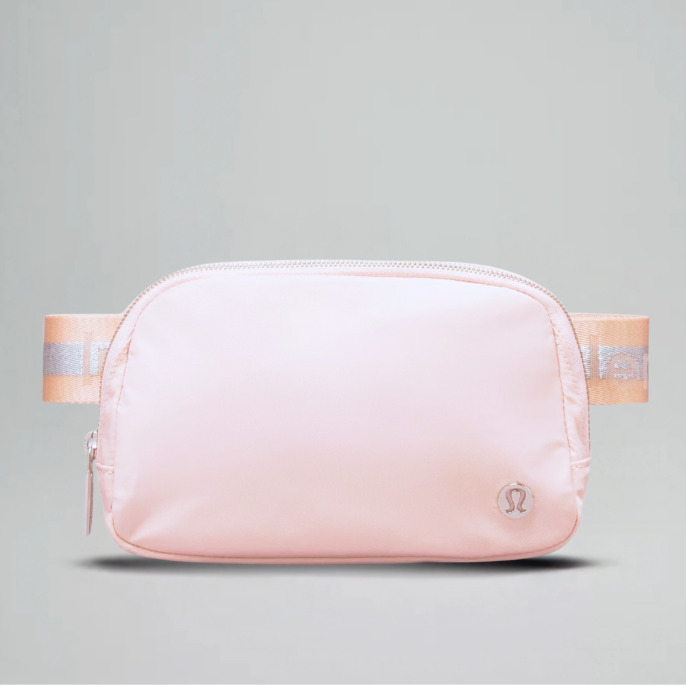 Lululemon Everywhere Wordmark Crossbody Belt Bag 1L Lululemon Everywhere Wordmark Crossbody Belt Bag 1L