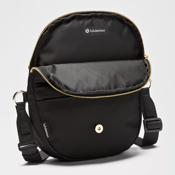 Lululemon All Night Festival Crossbody Micro Belt Bag 2L - Black/Gold