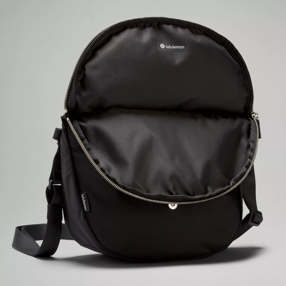 lululemon cinch bag black Athletica Lululemon Side-Cinch Shopper 18L (Black) strap Length When Fully Extended Lululemon - Brandclub - Lululemon