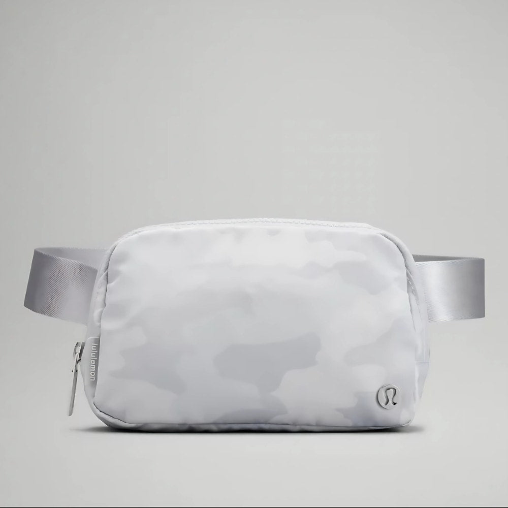 Lululemon Everywhere Crossbody Belt Bag 1L Gray Camo – Pearls