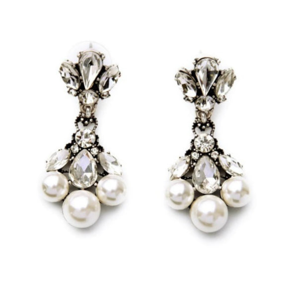 Celia Pearl Earrings
