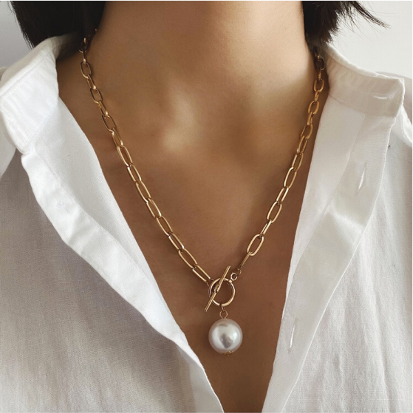 Link Toggle Necklace w/ Pearl Pendant